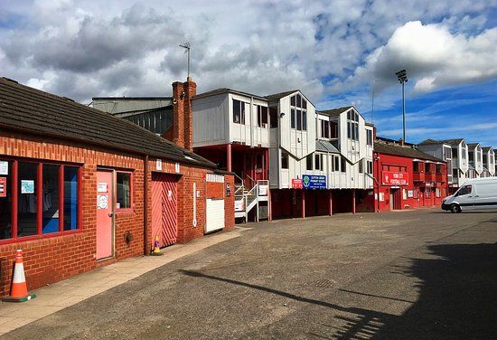 Bootham Crescent Stadyumu
